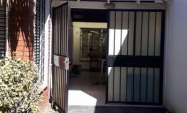 Chalet 4 Ambientes en Lomas de Zamora.