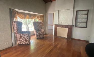 Chalet 4 Ambientes en Lomas de Zamora.