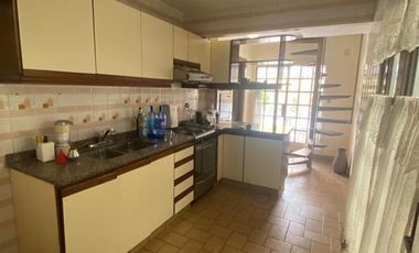 Chalet 4 Ambientes en Lomas de Zamora.