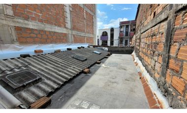 Se vende casa de 144 m2 en el centro de Pereira