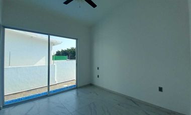 CASA EN VENTA EN FRACCIONAMIENTO LOMAS DE COCOYOC MORELOS