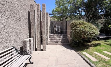 Casa en arriendo de 5 dorm. 5 Baños en Las Condes