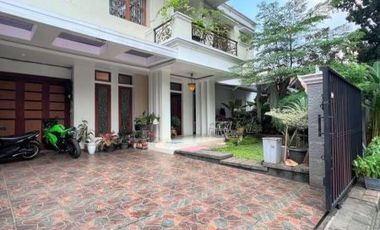 DIJUAL RUMAH at Jl PANGLIMA POLIM PANGPOL, JAKSEL