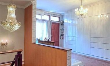 DIJUAL RUMAH at Jl PANGLIMA POLIM PANGPOL, JAKSEL