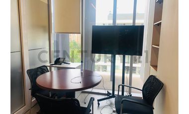 SE ARRIENDA OFICINA HABILITADA EN VITACURA