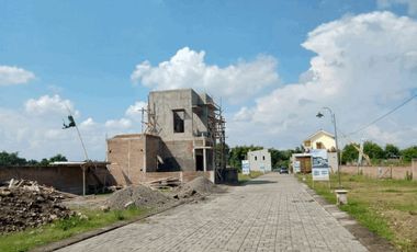 Rumah Modern Murah 2 Lantai Siap Bangun di Perum One gate Klaten Kota