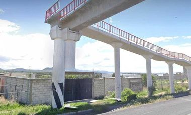 VENTA INMUEBLE USO COMERCIAL Y HABITACIONAL A PIE DE CARR. PACHUCA TULANCINGO