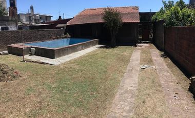 Venta Lote con pileta barrio Los Alamos Longchamps