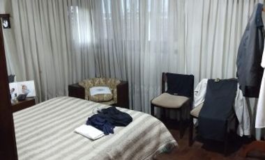 Amplio Chalet colonial en venta Quilmes Oeste 3 habitaciones