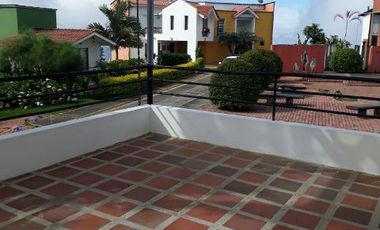 CASA EN ARRIENDO EN EL ARENILLO