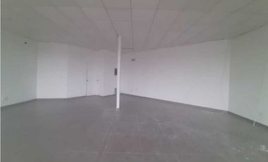 ALQUILO LOCAL EN LA CHORRERA PLAZA VENTURE 65MTS
