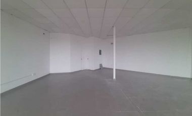 ALQUILO LOCAL EN LA CHORRERA PLAZA VENTURE 65MTS