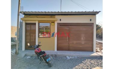 Oportunidad única de adquirir una casa moderna, lista para habitar y con proyección a segundo piso.

📍 Ubicación: Villa Monterico
📏 Área del terren