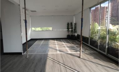 Oficina en Arriendo Medellín Sector Poblado