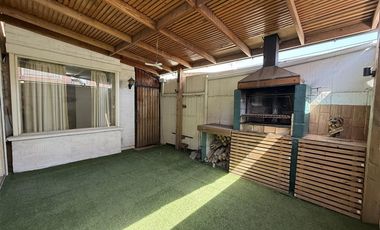 ALTOS DEL RACO, CASA AMPLIADA EN ARRIENDO