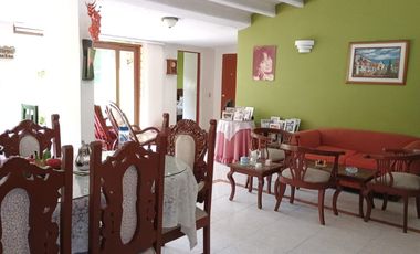 casa en venta en quinta bosch. Cod V3341