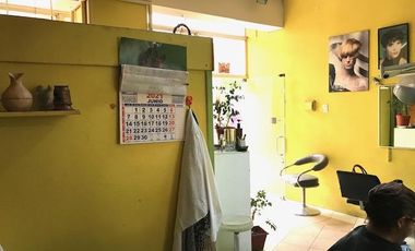 Se Vende-. Local Plaza Real.-