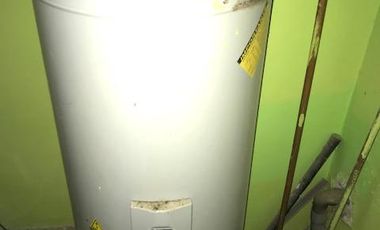 Se Vende-. Local Plaza Real.-