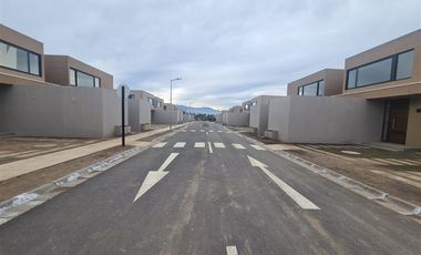 Casa nueva en ARRIENDO en Rancagua Condominio San Damián
