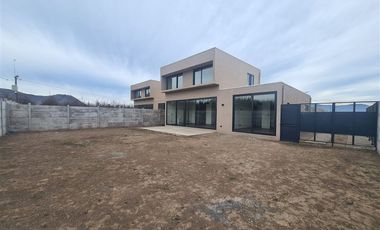 Casa nueva en ARRIENDO en Rancagua Condominio San Damián