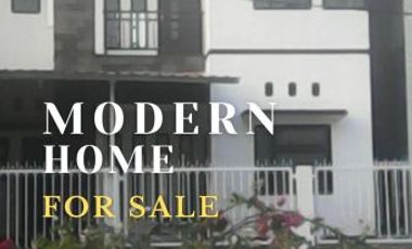 RUMAH CANTIK SIAP HUNI 2 LANTAI DESIGN MODERN, DEKAT GWK BALI