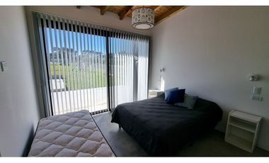 Casa de 3 ambientes con pileta. Barrio Barrancas de San Benito