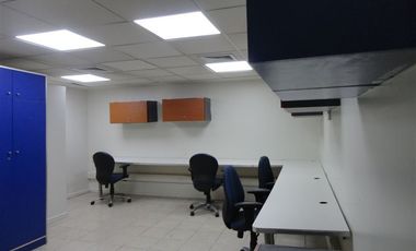 Local Comercial en Arriendo en Calle Esmeralda