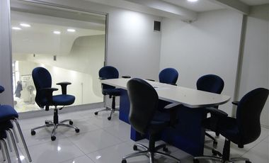 Local Comercial en Arriendo en Calle Esmeralda