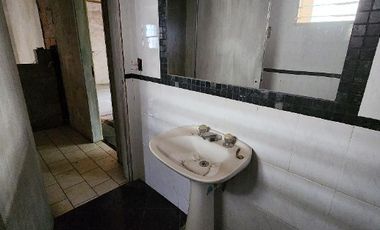 Casa para 2 Familias en venta en Wilde