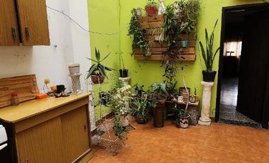 Casa para 2 Familias en venta en Wilde
