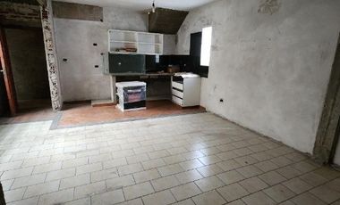 Casa para 2 Familias en venta en Wilde