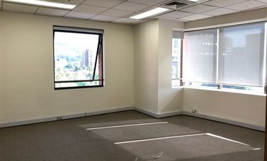Oficina en Arriendo en Edificio Fidel Oteiza