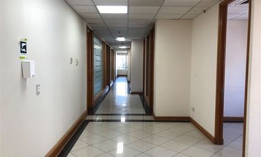 Oficina en Arriendo en Edificio Fidel Oteiza