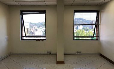 Oficina en Arriendo en Edificio Fidel Oteiza