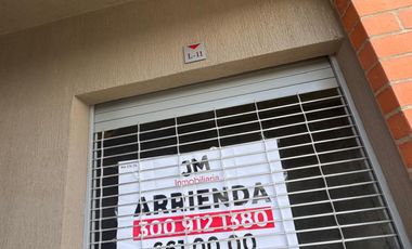 local en arriendo en ciudad pacífica. Cod A11595
