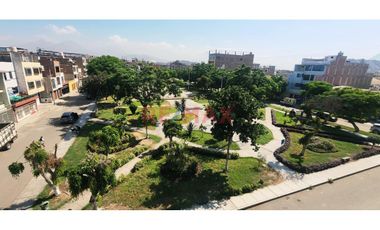 Departamento En Venta Urb. Los Granados