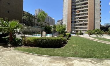 Departamento en Venta en Santa Rosa / Metro Santa Lucia