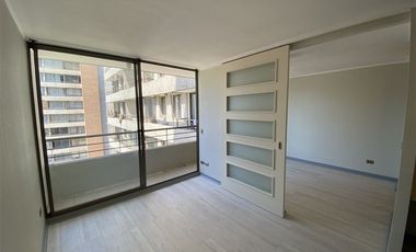 Departamento en Venta en Santa Rosa / Metro Santa Lucia