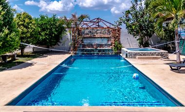 VENDO CASA DE PLAYA EN  COSTA ESMERALDA POR DEBAJO DEL AVALUO