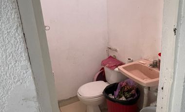 Local en Venta en Mineros Fannayer por Jacarandas