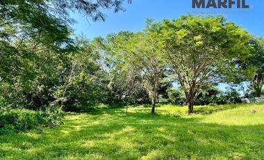 Exclusivo y Amplio Terreno Arbolado Elite en Venta en Altozano Colima