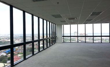 1,300 sqm available office for rent in Paranaque City