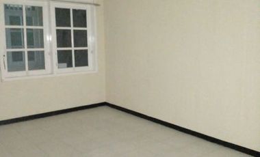 Dijual & Disewakan Rumah 4 Kamar Lokasi Di Jemursari, Surabaya