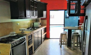 VENTA DE CASA DE 3 PISOS EN LA URBANIZACIÓN LAS RIBERAS - Samborondon Km 1.5