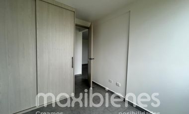 apartaestudio en arriendo en cimarrona. Cod A67008