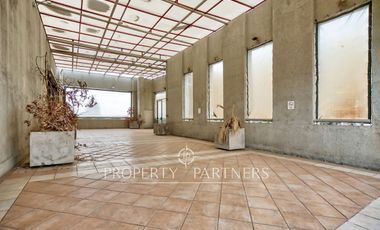 Gran Oficina en Santa Maria, Providencia (UF 0,35 X m2)