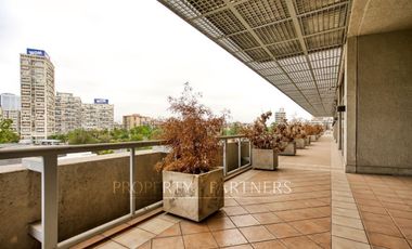 Gran Oficina en Santa Maria, Providencia (UF 0,35 X m2)