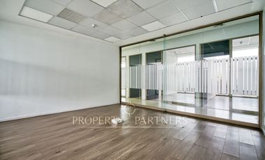 Gran Oficina en Santa Maria, Providencia (UF 0,35 X m2)