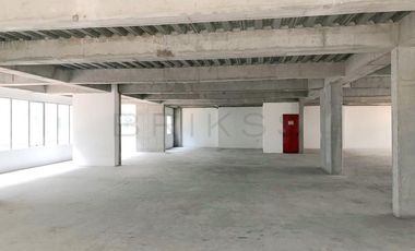 oficina en arriendo en chico reservado. Cod A3798