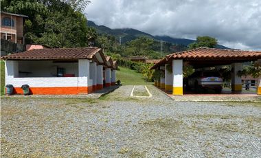 HERMOSA FINCA CAMPAESINA EN LA ESTRELLA